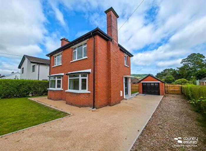 3 Bedroom Detached House For Sale In Jordanstown Road, Newtownabbey, BT37