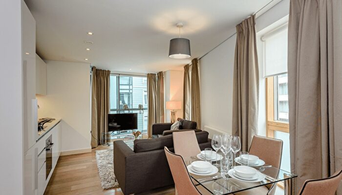 2 Bedroom Flat To Rent In Merchant Square, London, W2
