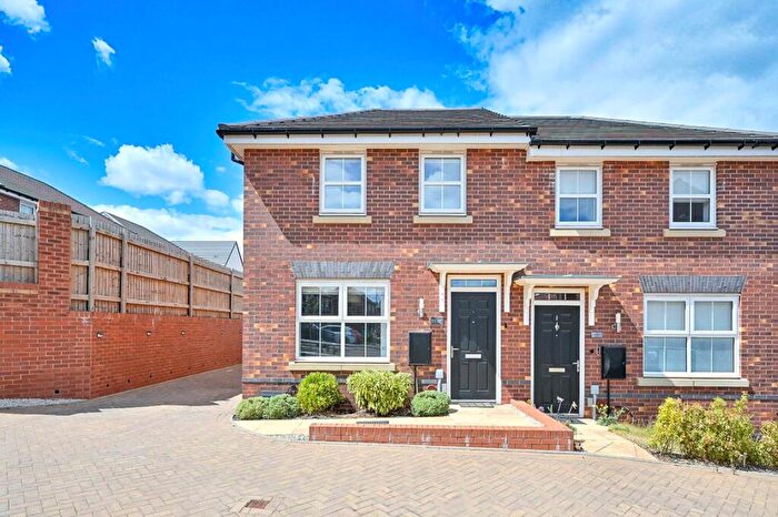 3 Bedroom Semi-Detached House For Sale In Martin Drive, Stafford, Staffordshire, ST16