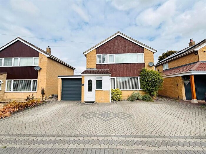 3 Bedroom Detached House For Sale In Conway Crescent, Melksham, SN12