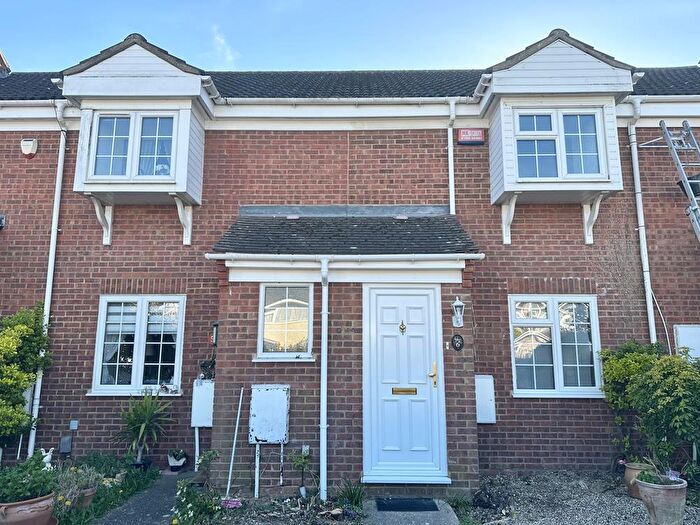 2 Bedroom Property To Rent In Judith Gardens, Kempston, MK42