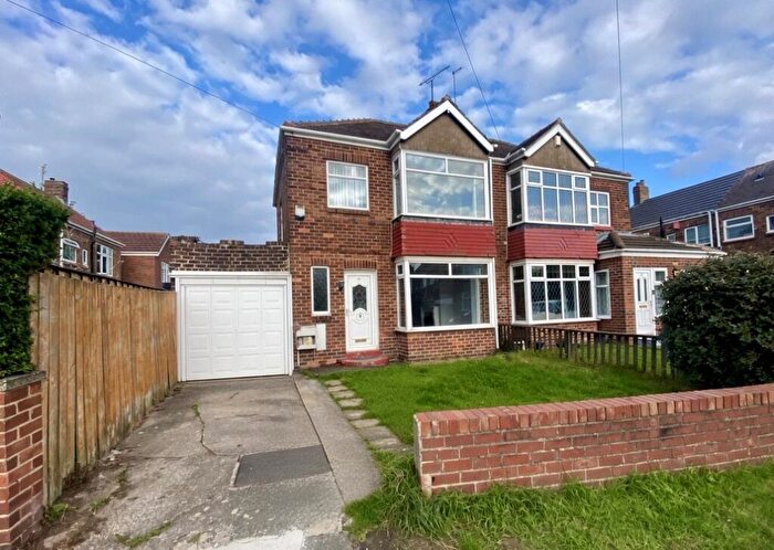 2 Bedroom Semi-Detached House To Rent In Braemar Gardens, West Monkseaton, NE25