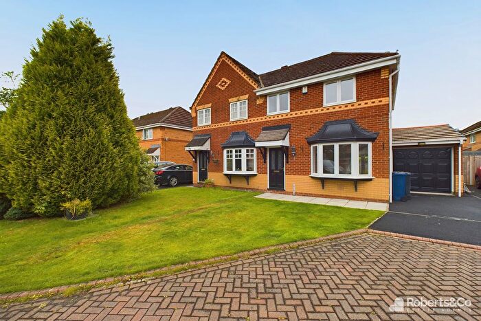3 Bedroom Semi Detached House To Rent In Woodburn Grove, Penwortham, PR1