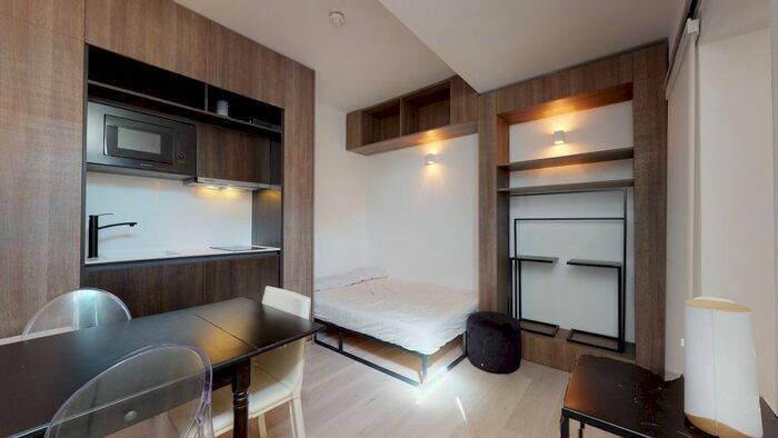 Studio To Rent In Durham Road, London, SW20