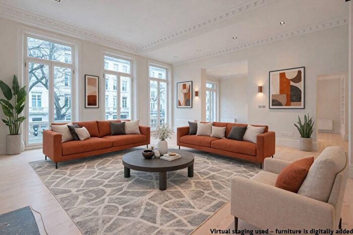 4 Bedroom Flat To Rent In Queens Gate, South Kensington, London, SW7