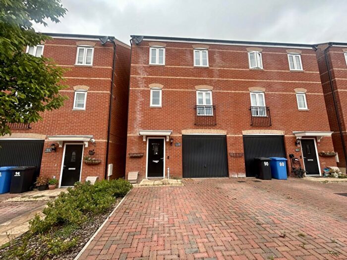 4 Bedroom Town House For Sale In Blunden Close, Long Melford, Sudbury, Suffolk, CO10