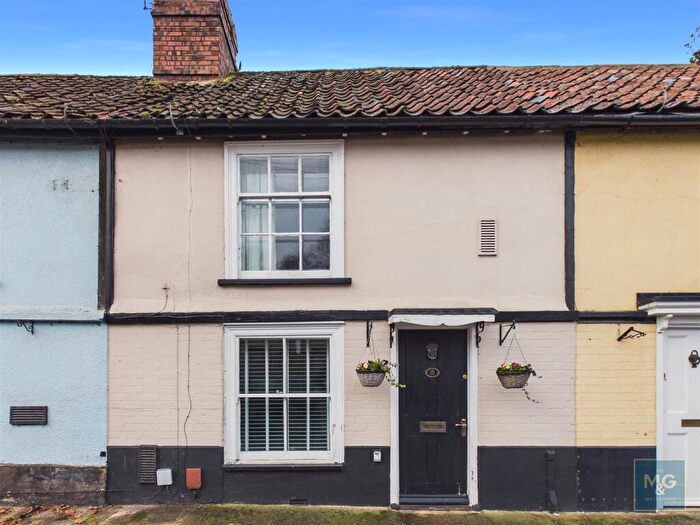 2 Bedroom Cottage For Sale In Barn Lane, Bury St. Edmunds, IP33