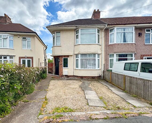 3 Bedroom End Of Terrace House For Sale In Kipling Road, Filton, Bristol, BS7
