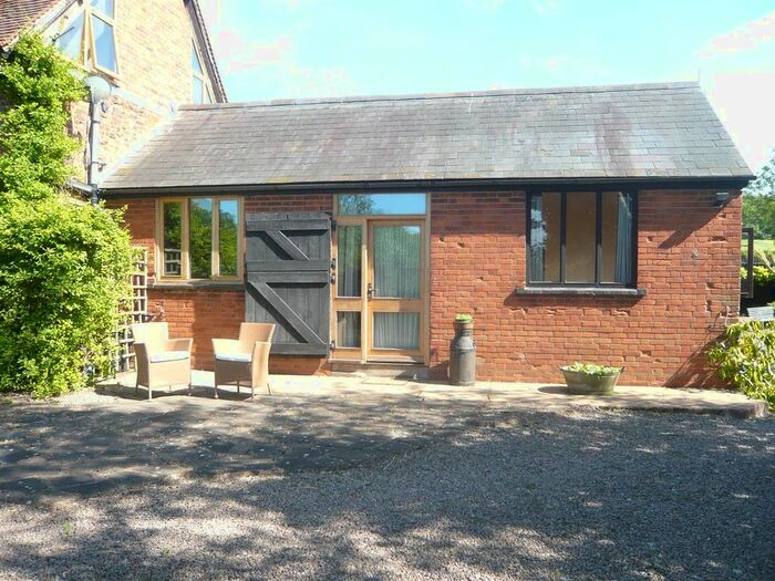 2 Bedroom Cottage To Rent In The Heriots Dairy, Clevelode Lane, Guarlford, WR13