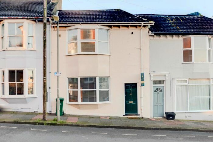 1 Bedroom Terraced House To Rent In Islingword Road, Brighton, BN2