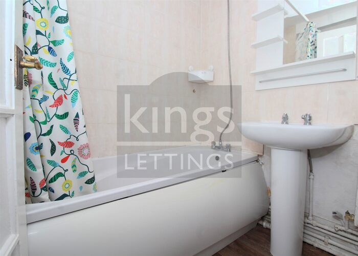 2 Bedroom Terraced House To Rent In Balliol Road, London, N17