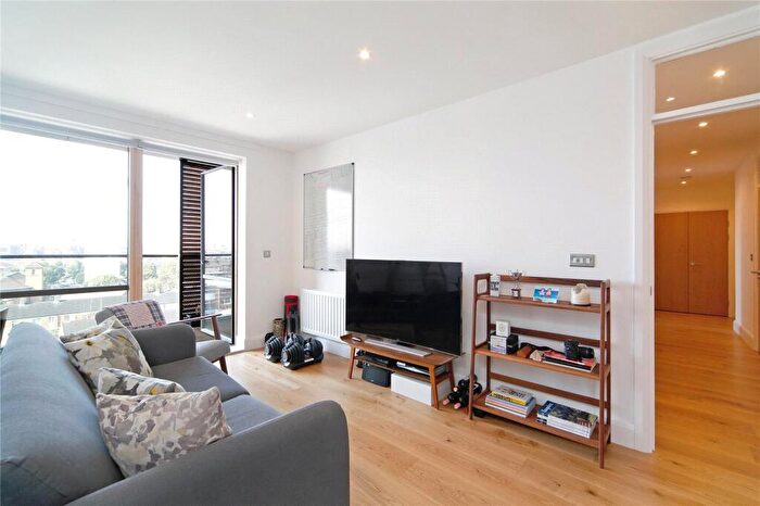 2 Bedroom Apartment To Rent In Barry Blandford Way, London, E3