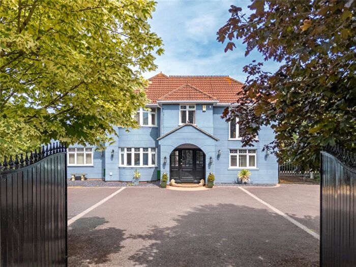 5 Bedroom Detached House For Sale In Oldmixon Road, Hutton, Weston-super-Mare, Somerset, BS24