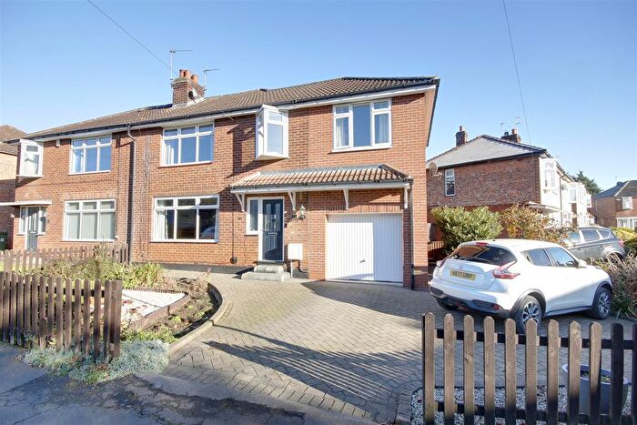 4 Bedroom Semi-Detached House For Sale In Corby Park, North Ferriby, HU14