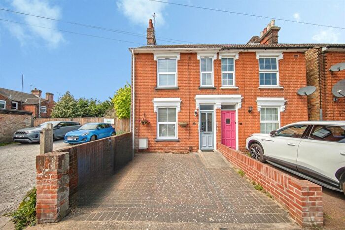 3 Bedroom Semi Detached House For Sale In Kirby Street, Ipswich, IP4