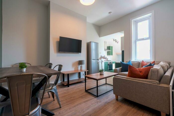 4 Bedroom Terraced House To Rent In Third Avenue, Newcastle, NE6