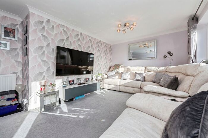 3 Bedroom Terraced House For Sale In Whitmore Avenue, Grays, RM16