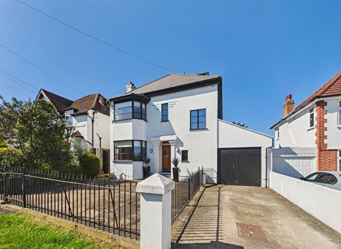 4 Bedroom Detached House For Sale In Windmill Hill, Ruislip, HA4