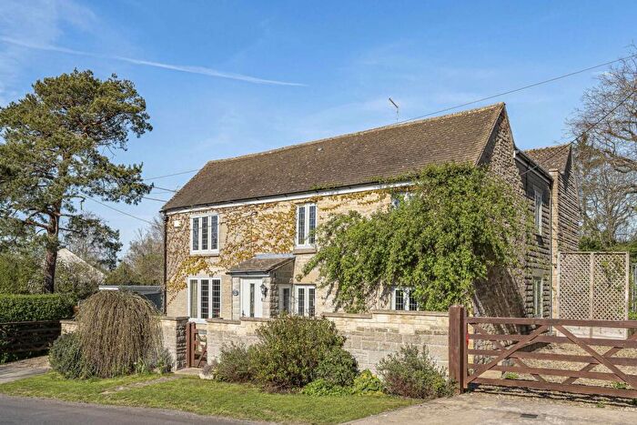 5 Bedroom Detached House For Sale In Sawyers Hill, Minety, Malmesbury, Wiltshire, SN16