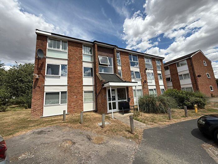 2 Bedroom Flat To Rent In Cornflower Drive, CM1