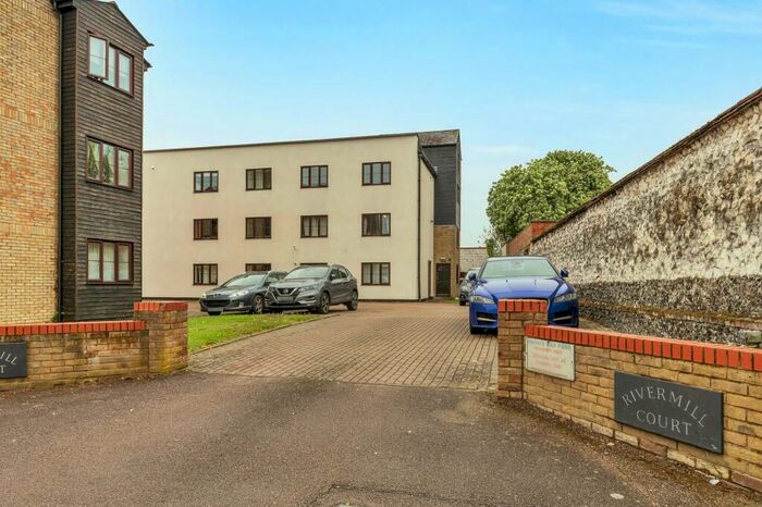 2 Bedroom Apartment To Rent In Kneesworth Street, Rivermill Court Kneesworth Street, SG8