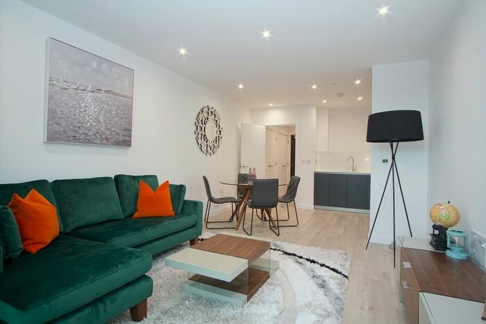 1 Bedroom Flat To Rent In Hartingtons Court, Coster Avenue, London, N4