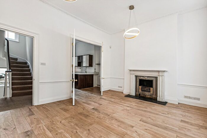 4 Bedroom Maisonette To Rent In Crawford Street, Marylebone, W1H