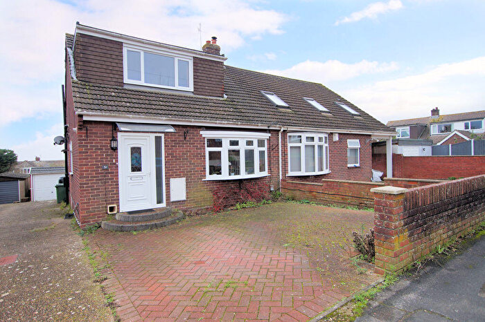 3 Bedroom Semi-Detached Bungalow For Sale In Laverock Lea, Portchester, PO16