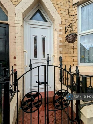 4 Bedroom Terraced House To Rent In Cotswold Street, Liverpool, L7