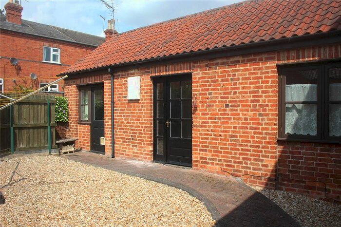 1 Bedroom Bungalow To Rent In Westgate, Sleaford, Lincolnshire, NG34