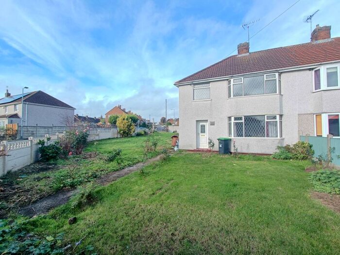 3 Bedroom Semi-Detached House To Rent In Carsic Road, Sutton-In-Ashfield, NG17