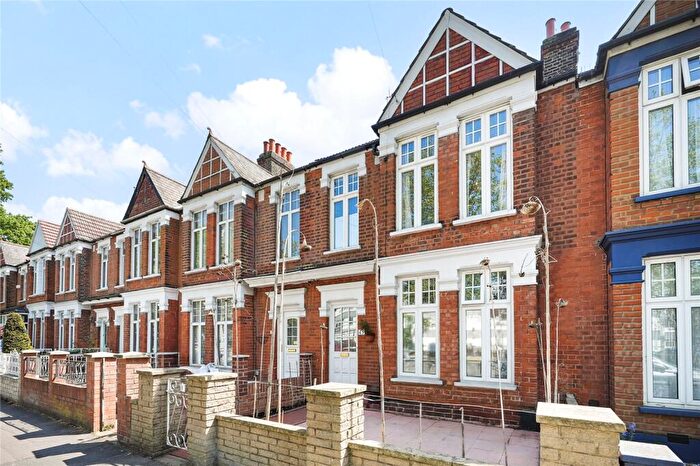 3 Bedroom Terraced House For Sale In James Lane, Leytonstone, London, E11