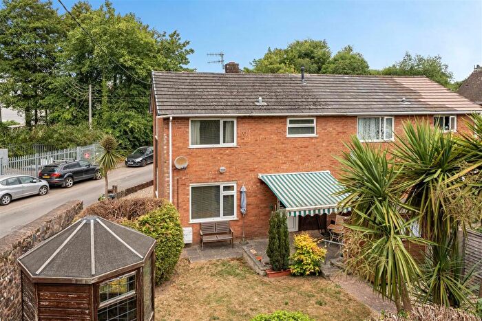 3 Bedroom Semi-Detached House For Sale In Little Silver, Tiverton, EX16