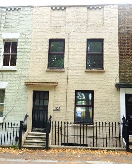 3 Bedroom Terraced House For Sale In Marlborough Road, Gillingham, ME7