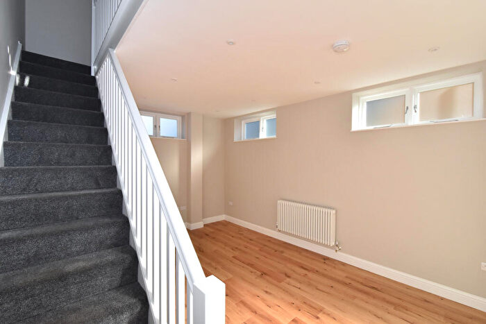 2 Bedroom Detached House For Sale In Waldram Place, SE23