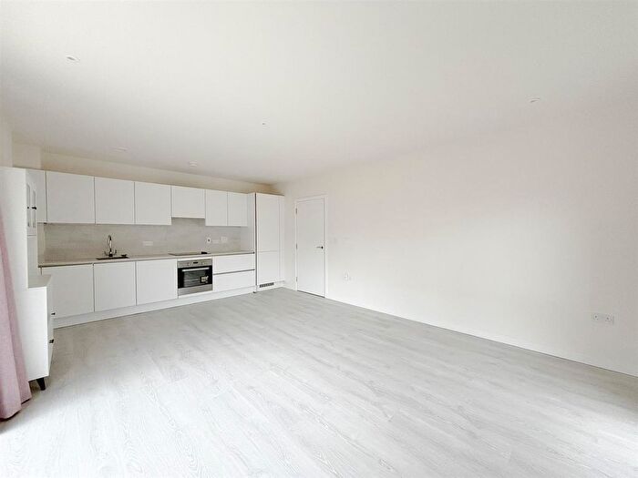 2 Bedroom Flat To Rent In Royal Engineers Way, Millbrook Park, NW7