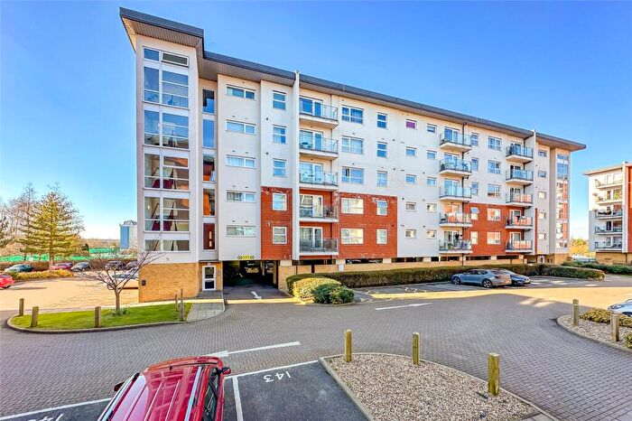 2 Bedroom Apartment For Sale In Clarkson Court, Hatfield, Hertfordshire, AL10
