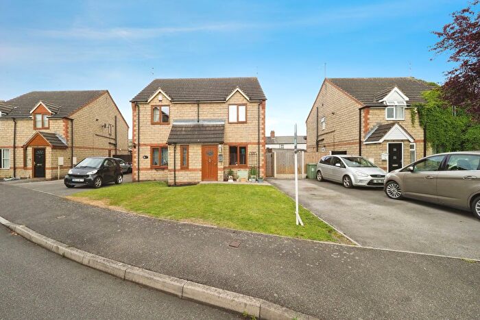 2 Bedroom Semi-Detached House For Sale In New Scott Street, Mansfield, NG20