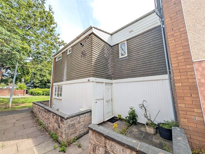 3 Bedroom End Of Terrace House To Rent In Stebbings, Sutton Hill, Telford, Shropshire, TF7