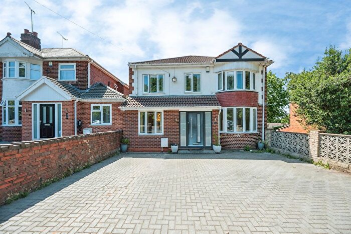 5 Bedroom Detached House For Sale In Wolverhampton Road, Oldbury, B68