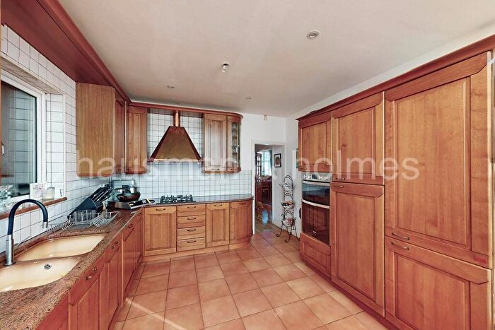 7 Bedroom House For Sale In Allington Road, NW4