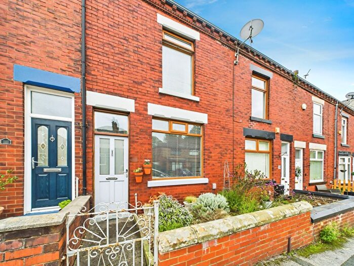 2 Bedroom Terraced House For Sale In Highfield Road, Smithills, Bolton, BL1
