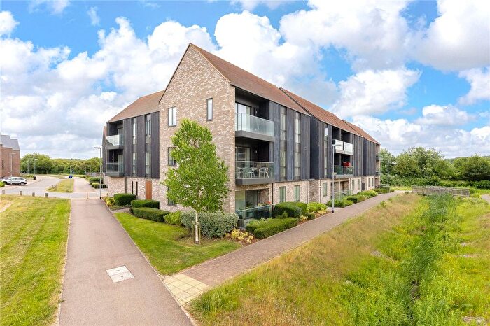 2 Bedroom Flat For Sale In Knightly Avenue, Cambridge, Cambridgeshire, CB2