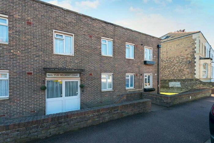2 Bedroom Flat To Rent In Park Road, Ramsgate CT11