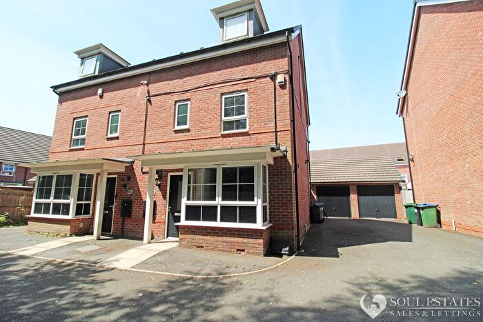 4 Bedroom Semi-Detached House For Sale In Parkers Way, Tipton, DY4