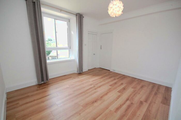 2 Bedroom Apartment To Rent In Holburn Street, City Centre, Aberdeen, AB10