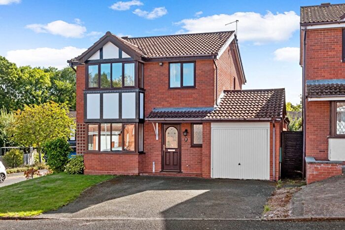 4 Bedroom Detached House For Sale In Meadowbank Drive, St. John's, Worcester., WR2