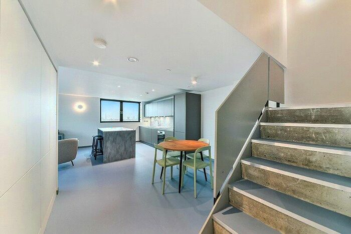 2 Bedroom Apartment To Rent In Balfron Tower St. Leonards Road, London, E14