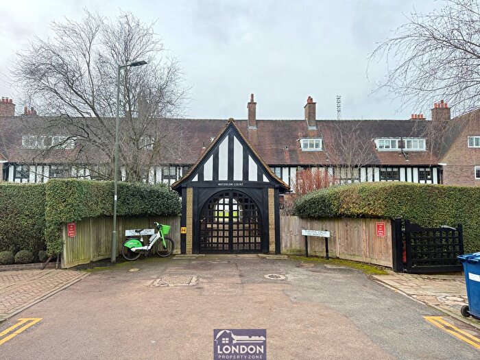 2 Bedroom Flat For Sale In Heath Close, Hampstead Garden Suburb, London, NW11