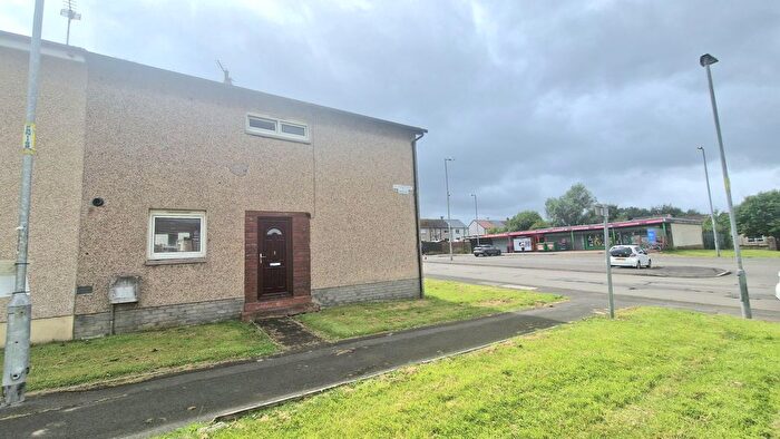 2 Bedroom End Of Terrace House To Rent In Dunnotar Walk, Newmains, Wishaw, ML2